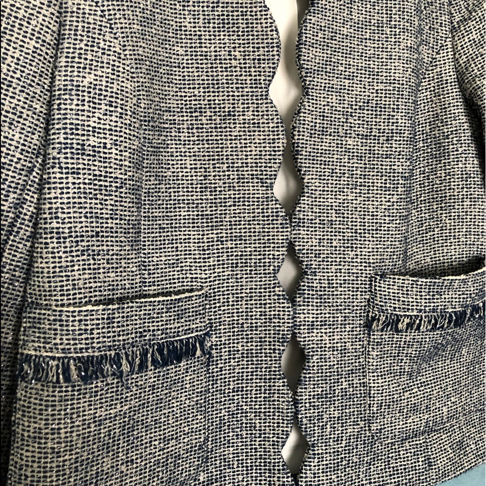 Banana Republic Tweed Scallop Jacket - Picture 3 of 6